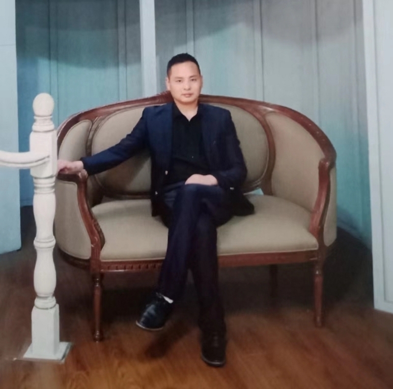 龙行天下的第二张照片--烟台相亲服务中心