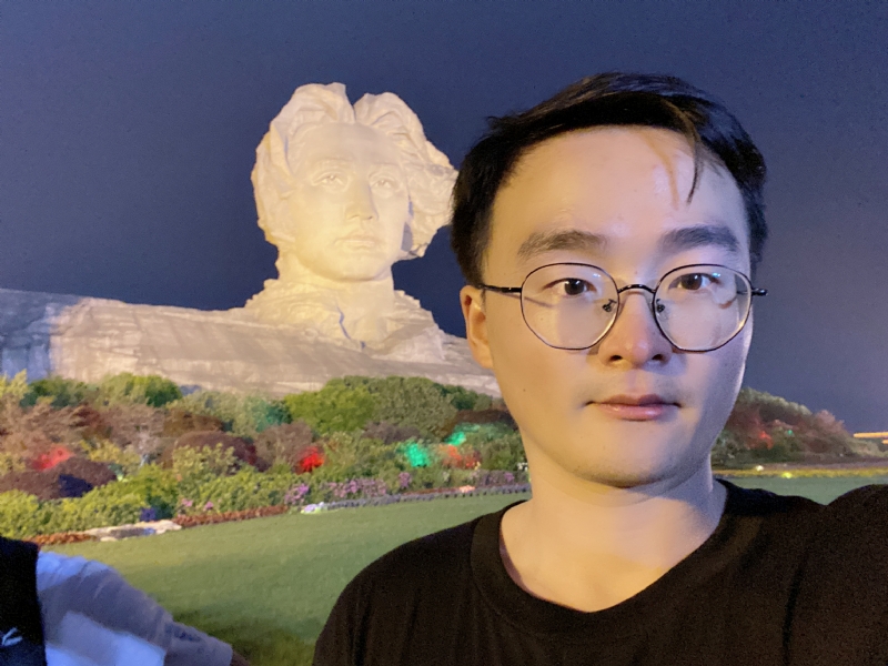 驻足的第一张照片--烟台相亲服务中心