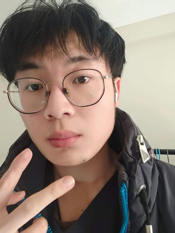 俊哒哒哒的第一张照片--烟台相亲服务中心