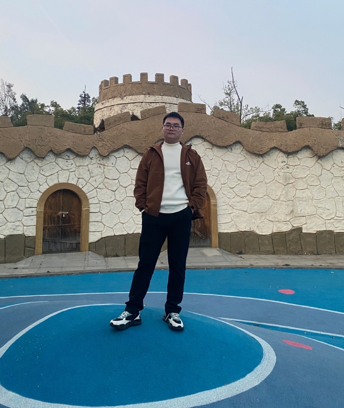 秦长风的第一张照片--烟台相亲服务中心