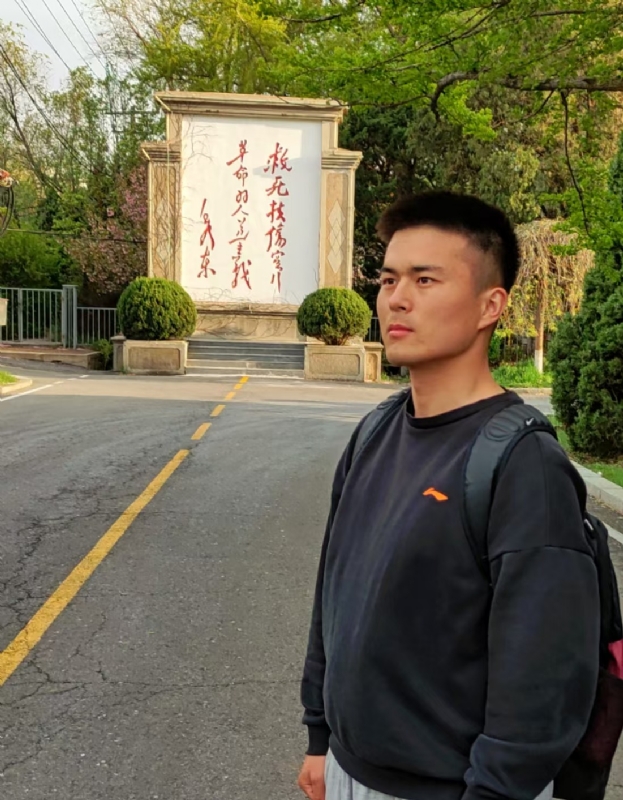 潮生的第二张照片--烟台相亲服务中心