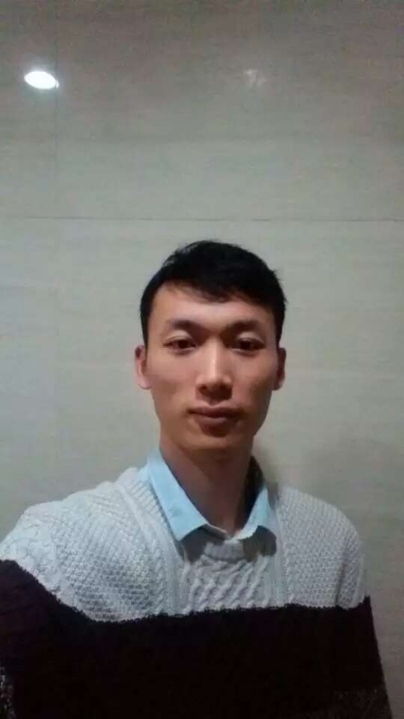 青松的第二张照片--烟台相亲服务中心