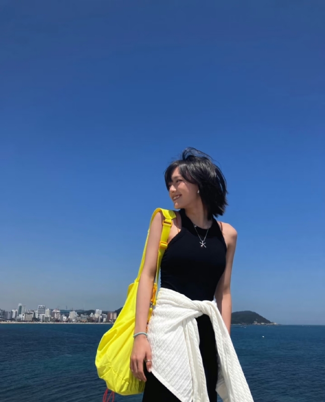 赵赵赵书虞的第二张照片--烟台相亲服务中心