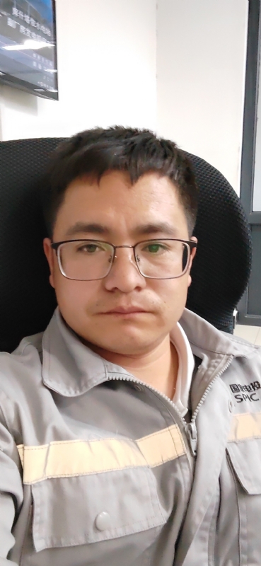 苏先生的第三张照片--烟台相亲服务中心