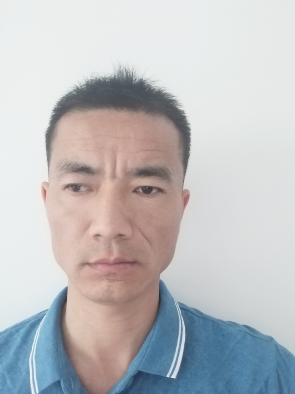 冬夜听雪的第三张照片--烟台相亲服务中心