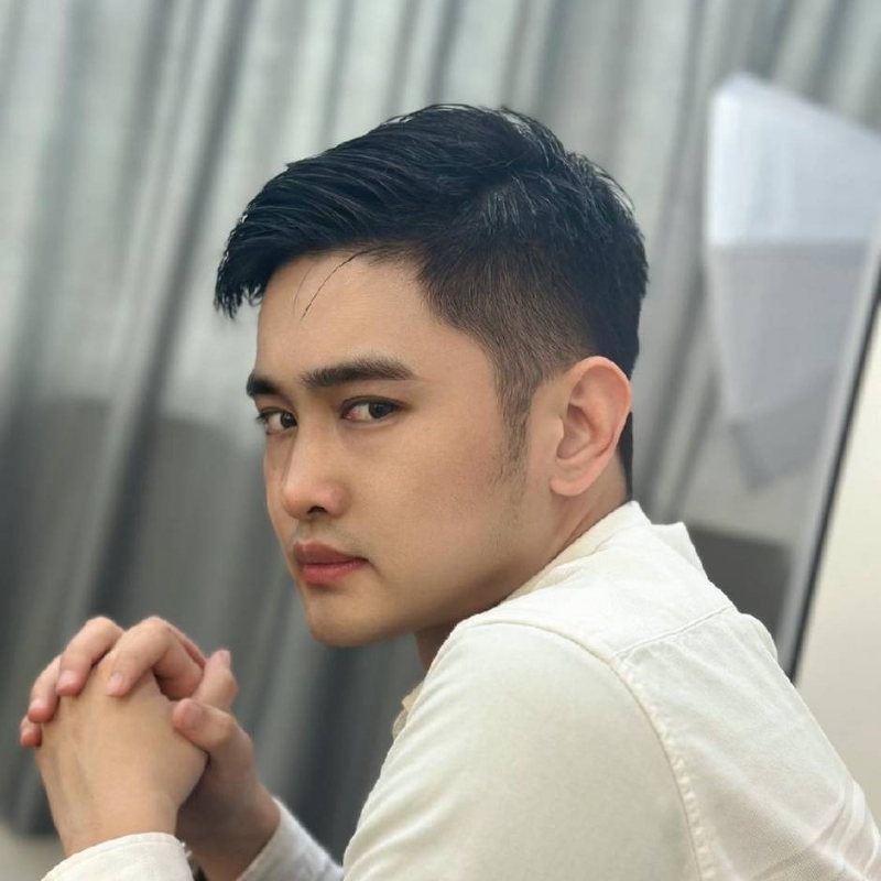 想飞的鱼的第一张照片--烟台相亲服务中心