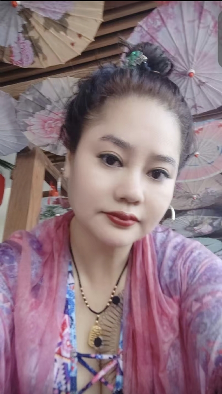 shi的第一张照片--烟台相亲服务中心