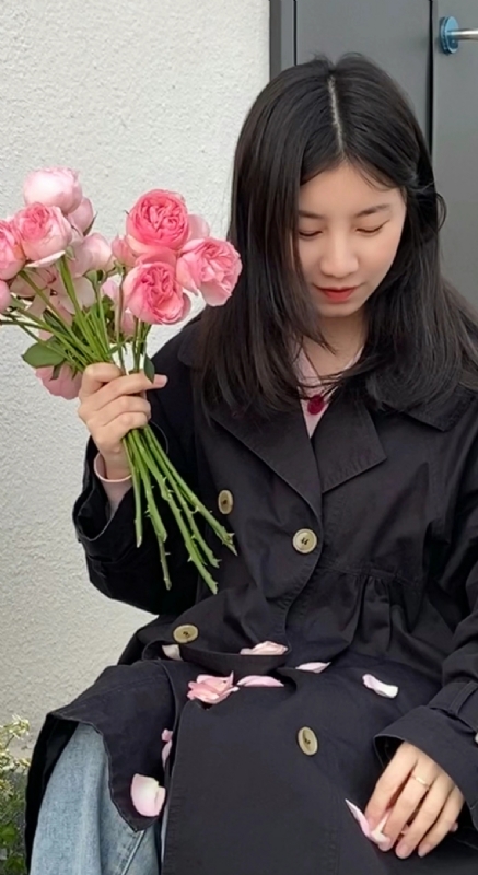 盐盐很甜的第二张照片--烟台相亲服务中心