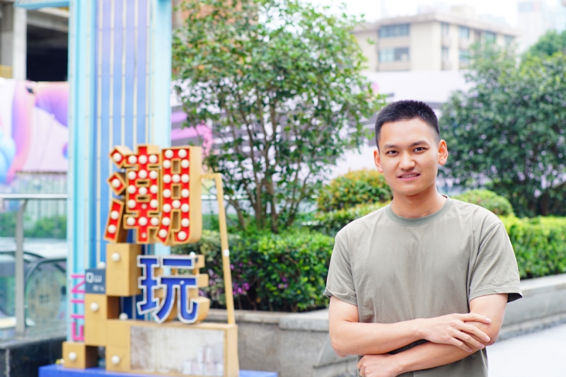 陌上烟雨的第一张照片--烟台相亲服务中心