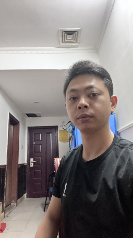 飞天猪的第一张照片--烟台相亲服务中心