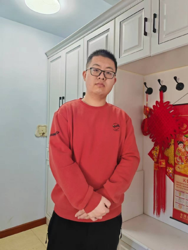 智慧的小胖的第一张照片--烟台相亲服务中心