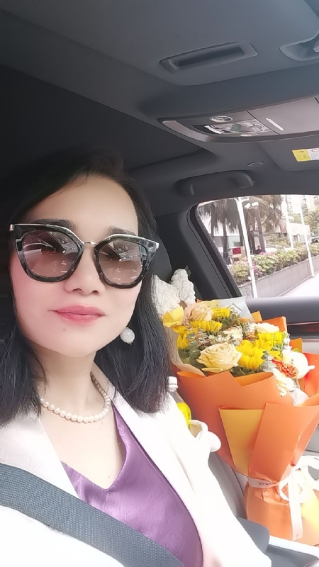 Apple的第一张照片--烟台相亲服务中心