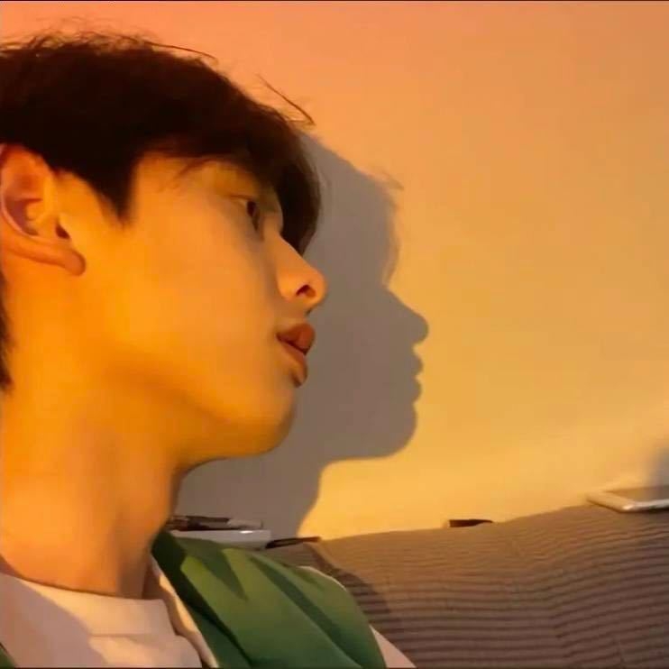 y6898的第一张照片--烟台相亲服务中心