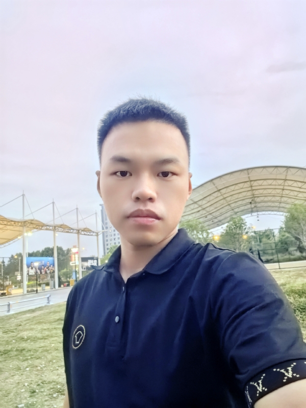 心中有你的第一张照片--烟台相亲服务中心