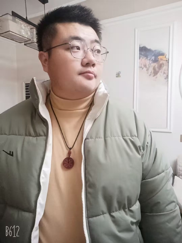 浦宁先生的第一张照片--烟台相亲服务中心