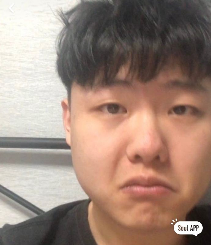 方方正正的第二张照片--烟台相亲服务中心