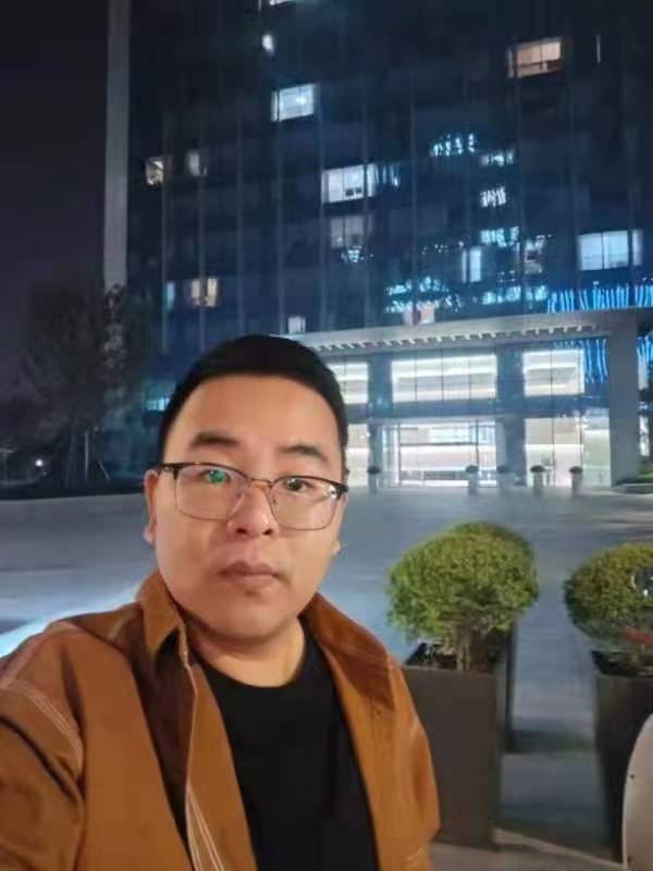 少康的第一张照片--烟台相亲服务中心