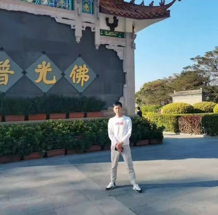 星艺的第一张照片--烟台相亲服务中心