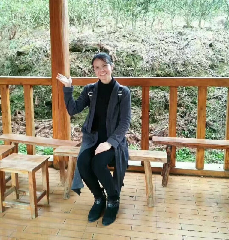 雅歌的第一张照片--烟台相亲服务中心