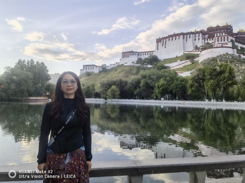 墨然的第二张照片--烟台相亲服务中心