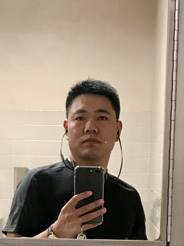 张智博的第一张照片--烟台相亲服务中心