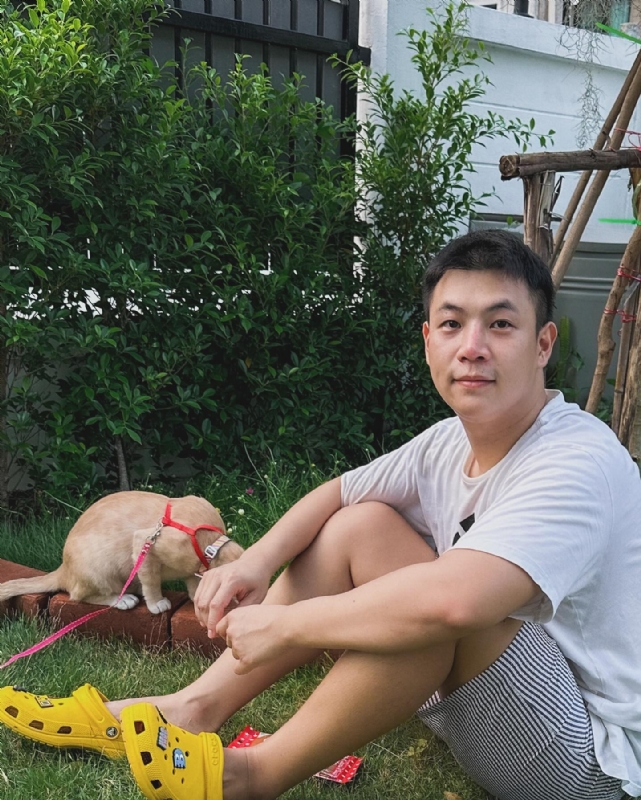 呱呱的第一张照片--烟台相亲服务中心