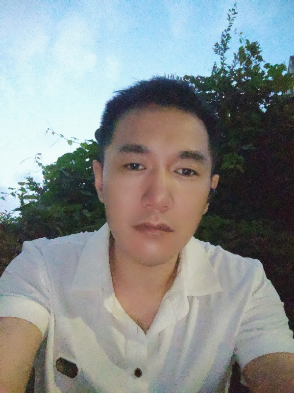 小米粥的第一张照片--烟台相亲服务中心