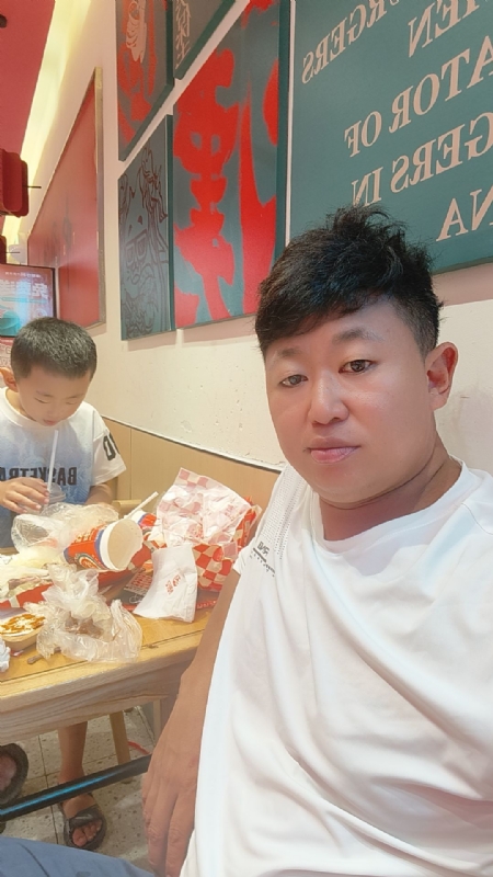 景色宏图的第一张照片--烟台相亲服务中心