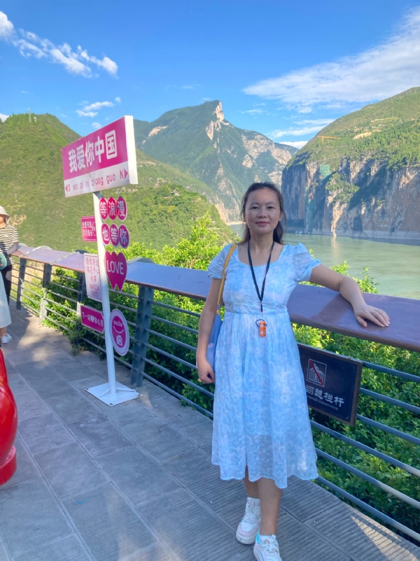 君81的第四张照片--烟台相亲服务中心