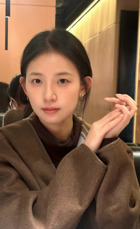 小曼的第一张照片--烟台相亲服务中心