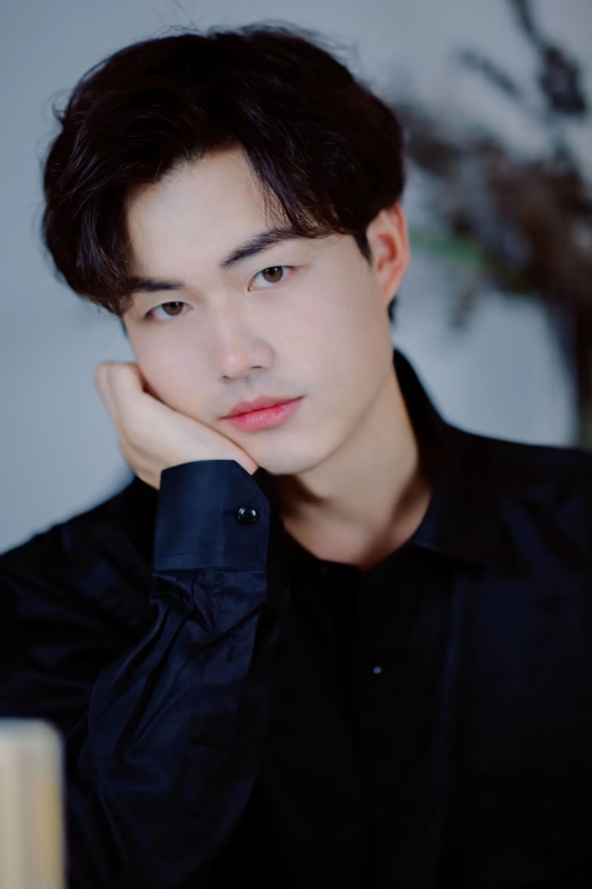 满天的星光的第三张照片--烟台相亲服务中心