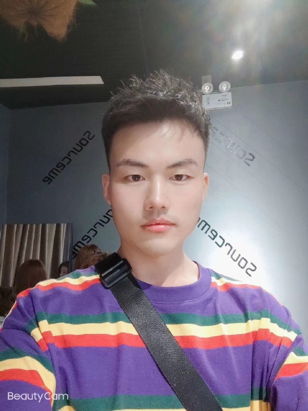 满天的星光的第四张照片--烟台相亲服务中心