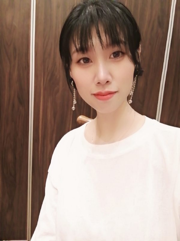 于小倩的第一张照片--烟台相亲服务中心