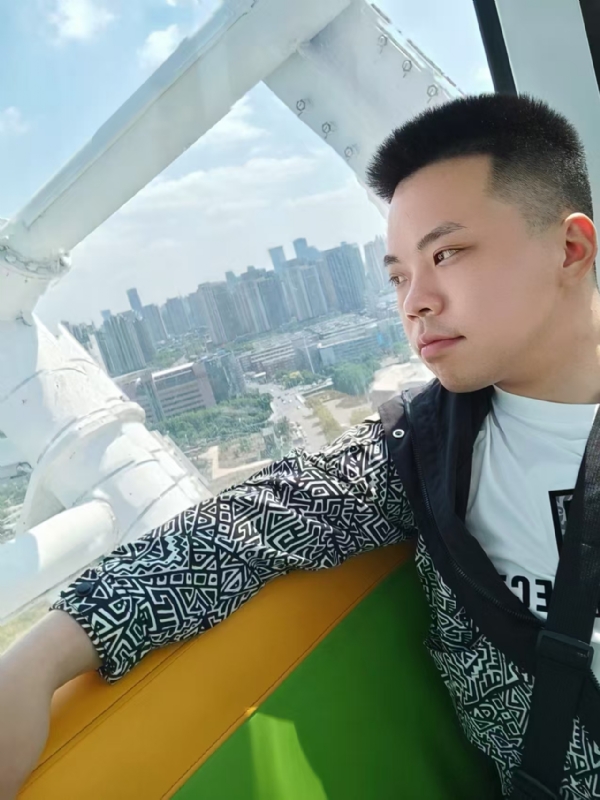 唐山相亲的第二张照片--烟台相亲服务中心