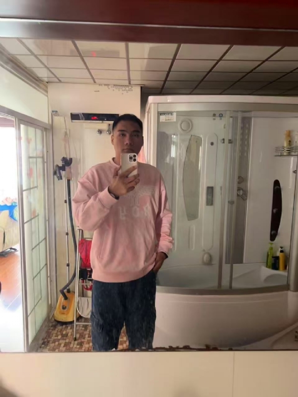 Liz的第一张照片--烟台相亲服务中心