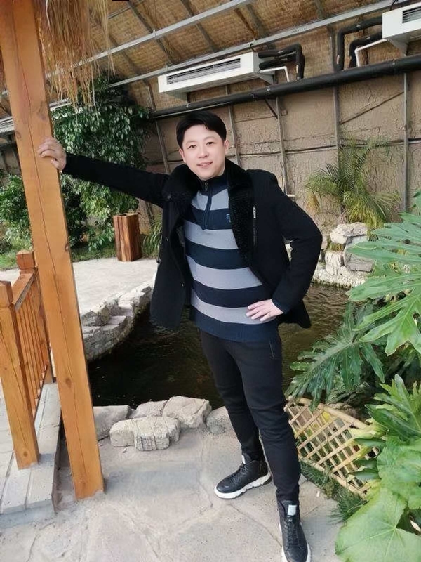 语堂的第一张照片--烟台相亲服务中心