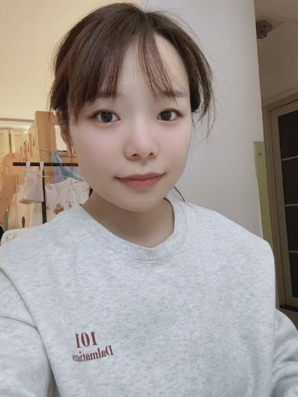 楚楚的第一张照片--烟台相亲服务中心