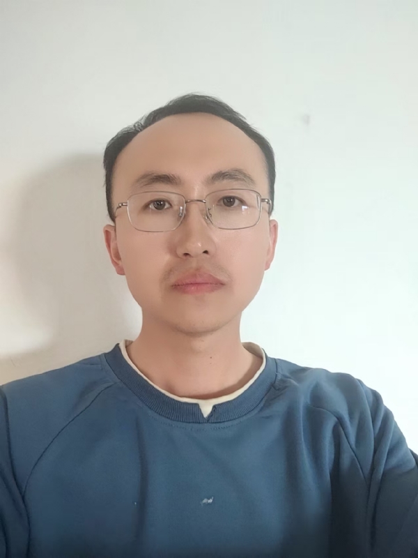 幕雨的第二张照片--烟台相亲服务中心