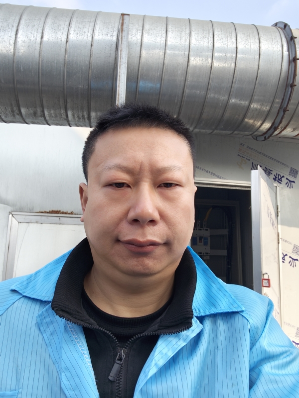 太阳迷眼的第一张照片--烟台相亲服务中心