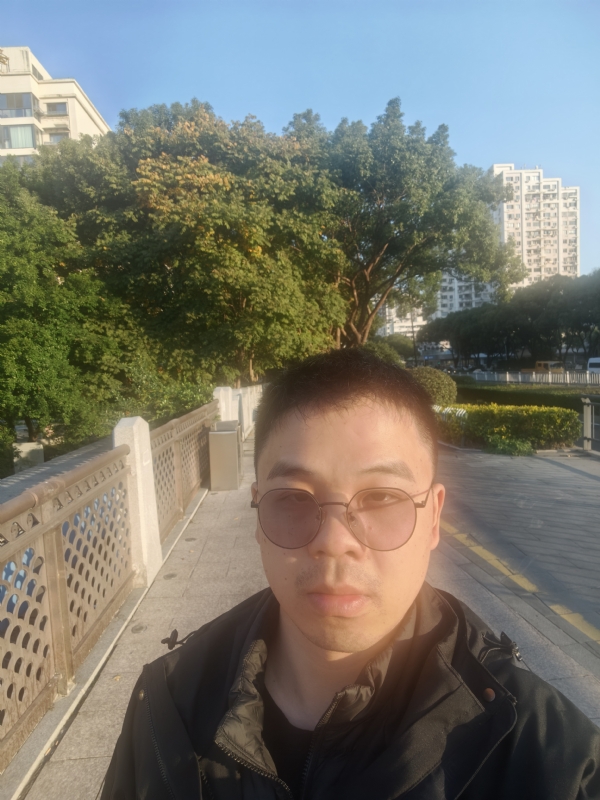 zhpl5的第一张照片--烟台相亲服务中心