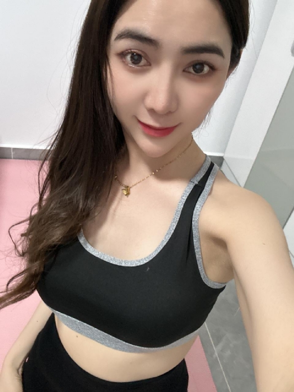 冰冰的第一张照片--烟台相亲服务中心