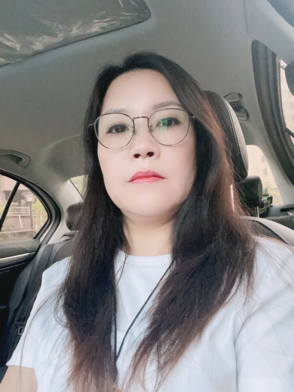 牡丹的第一张照片--烟台相亲服务中心