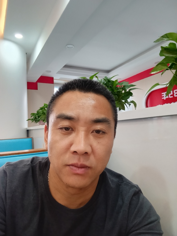 太阳的第三张照片--烟台相亲服务中心