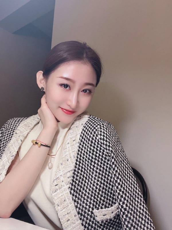 袁梓怡的第二张照片--烟台相亲服务中心