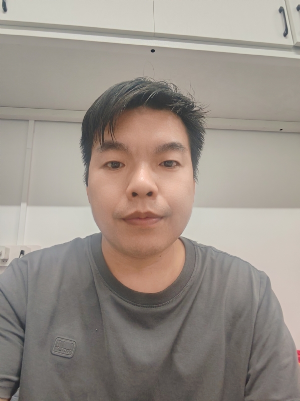 老张的第二张照片--烟台相亲服务中心