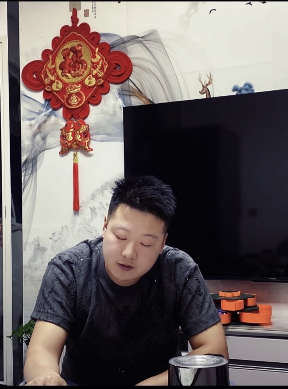 态度即答案的第一张照片--烟台相亲服务中心