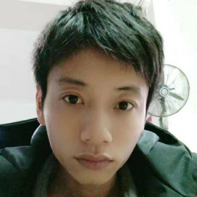 发呆的第一张照片--烟台相亲服务中心