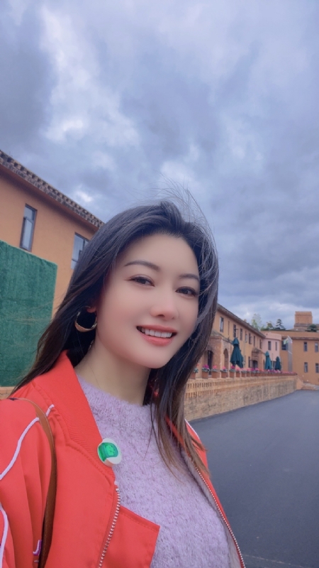 安妮的第一张照片--烟台相亲服务中心