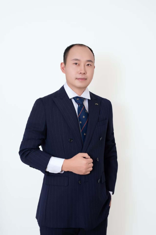 前程似锦的第一张照片--烟台相亲服务中心