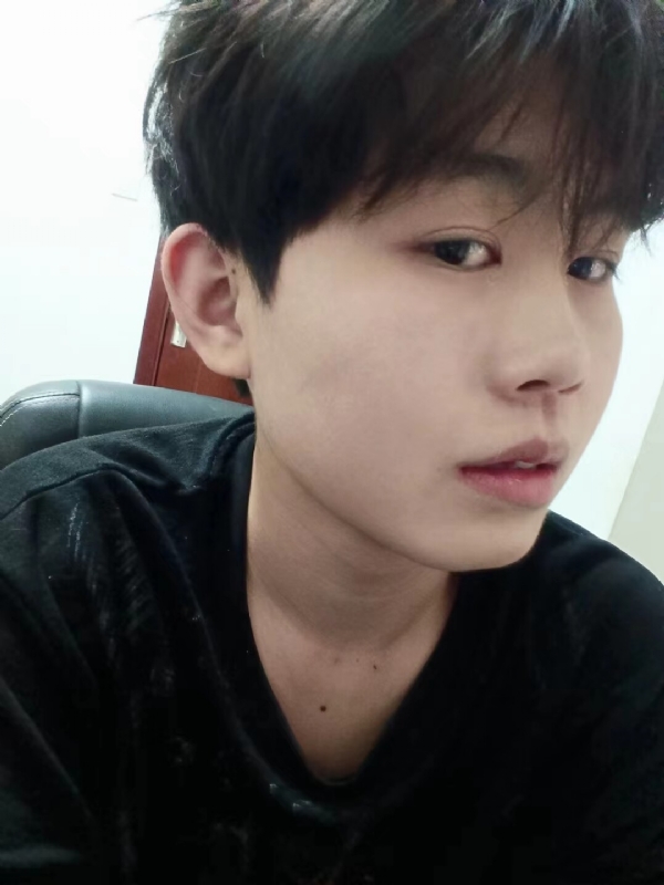 小鱼的第一张照片--烟台相亲服务中心